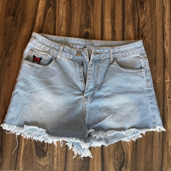 SHEIN Pants - NWOT Shein Butterfly Jean Shorts
